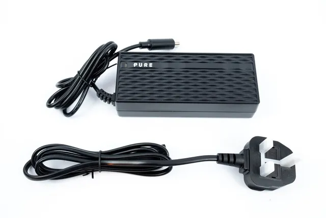 Pure Electric Charger 2A 42V caricabatterie 36V