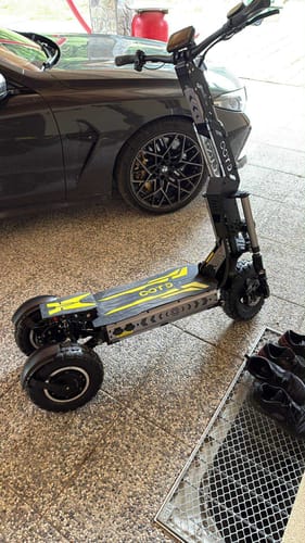 OOTD T30 Monopattino Elettrico Urbano con Sella