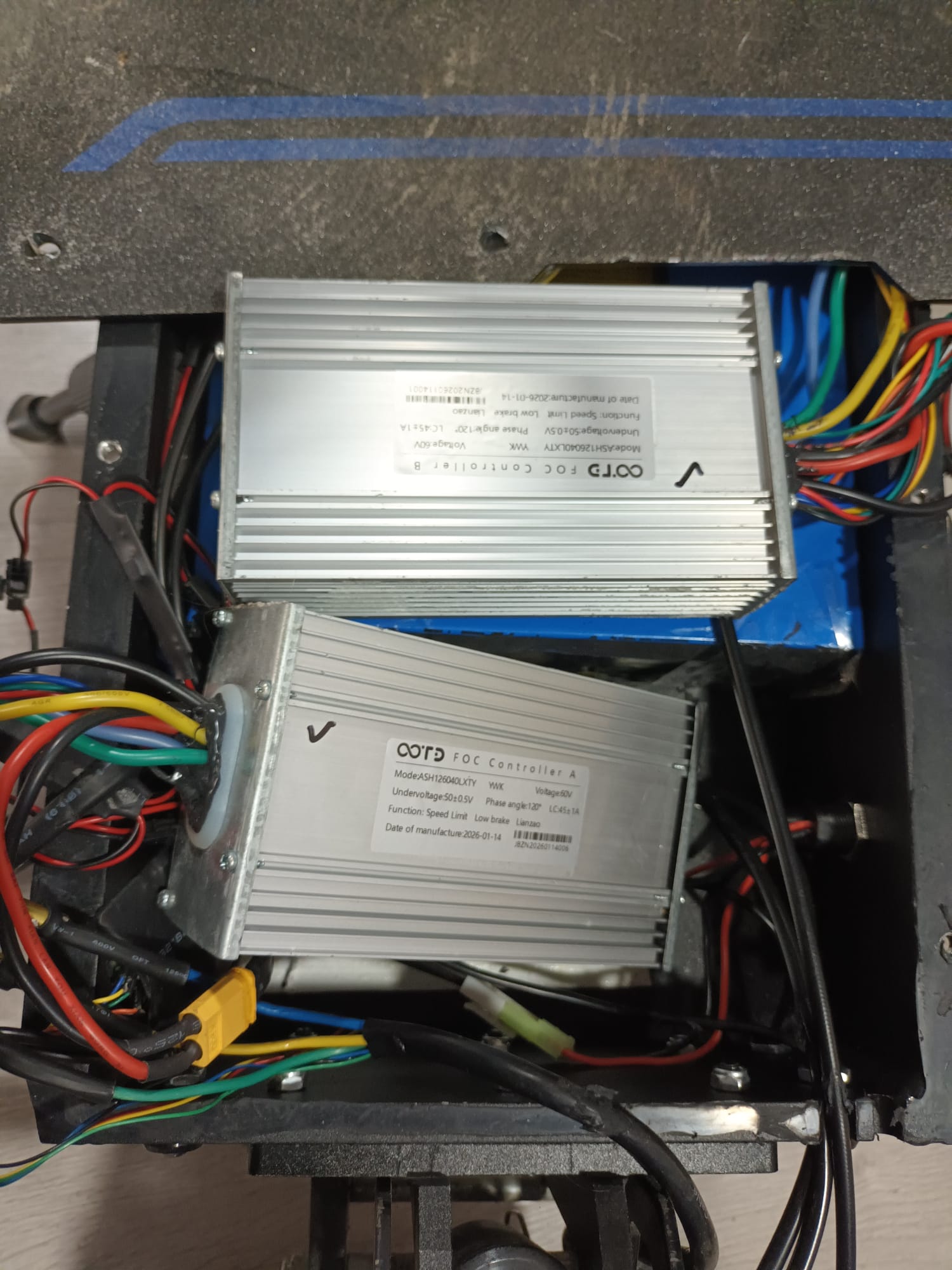 OOTD T90 piantone sterzo monopattino sistema esclusivo