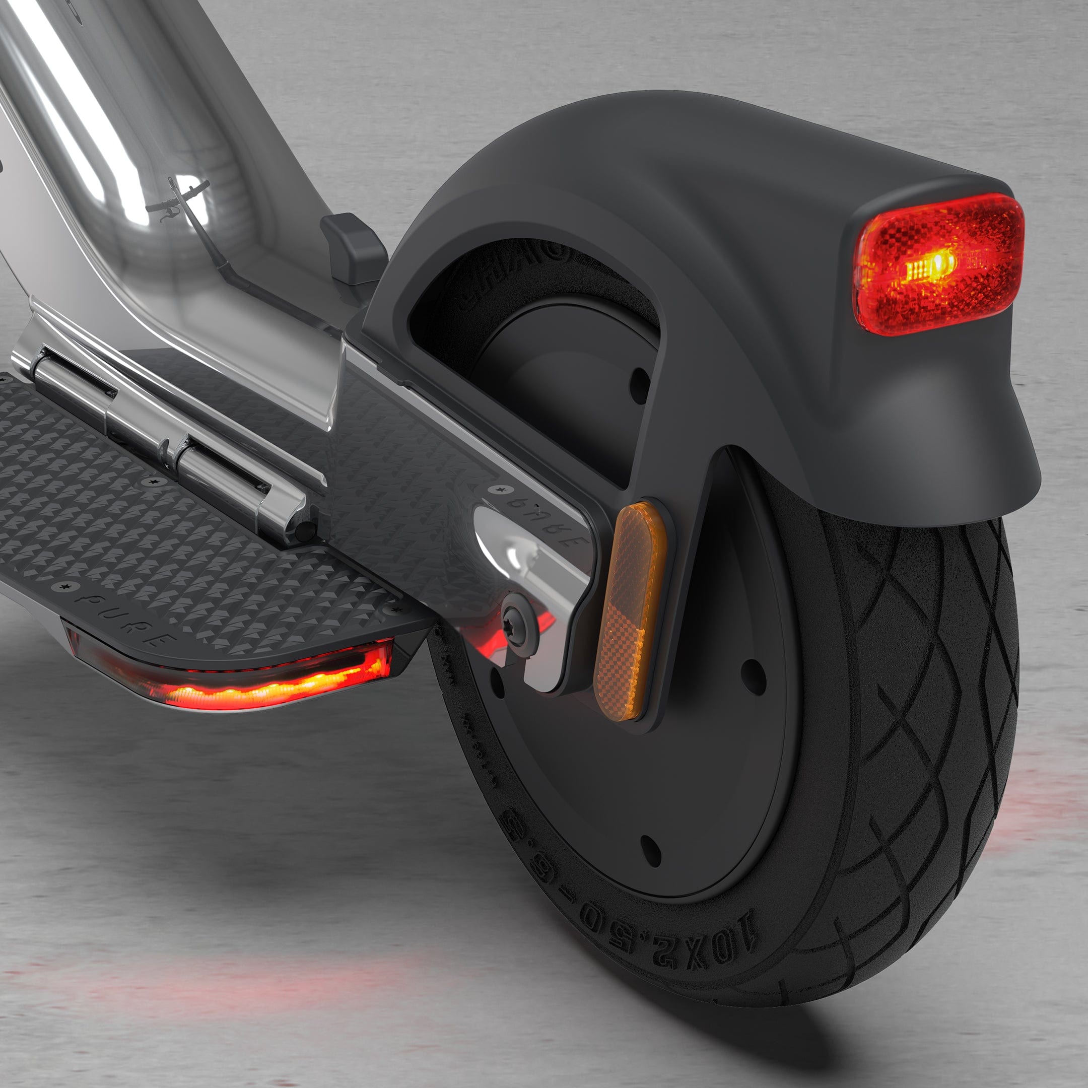 Pure Electric Pure x McLaren Chrome monopattino elettrico ricondizionato