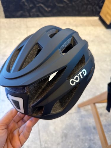 OOTD Helmet casco monopattino bianco protezione urbana