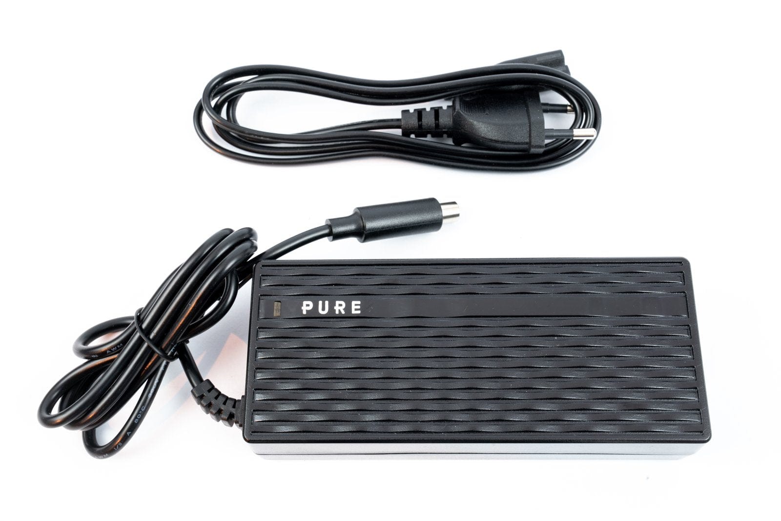 Pure Electric Charger 2A 42V caricabatterie 36V spina EU