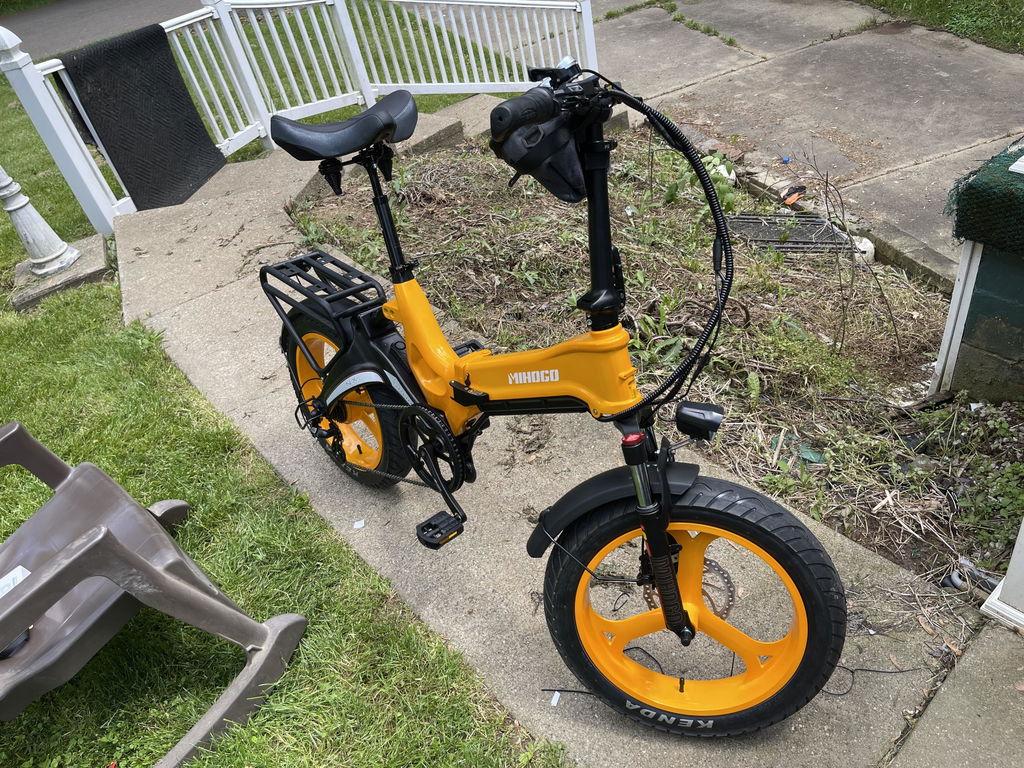 Mihogo NX e-bike arancione ruote classic fuoristrada