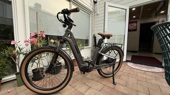 Mihogo Air Carbon e-bike carbonio grigia doppia batteria