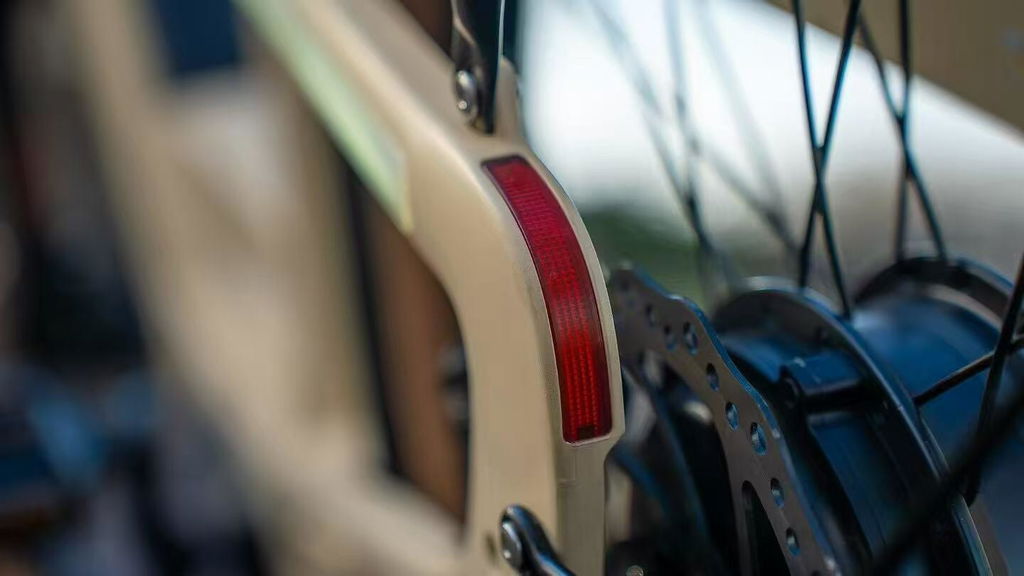 Mihogo Air Carbon e-bike carbonio grigia doppia batteria